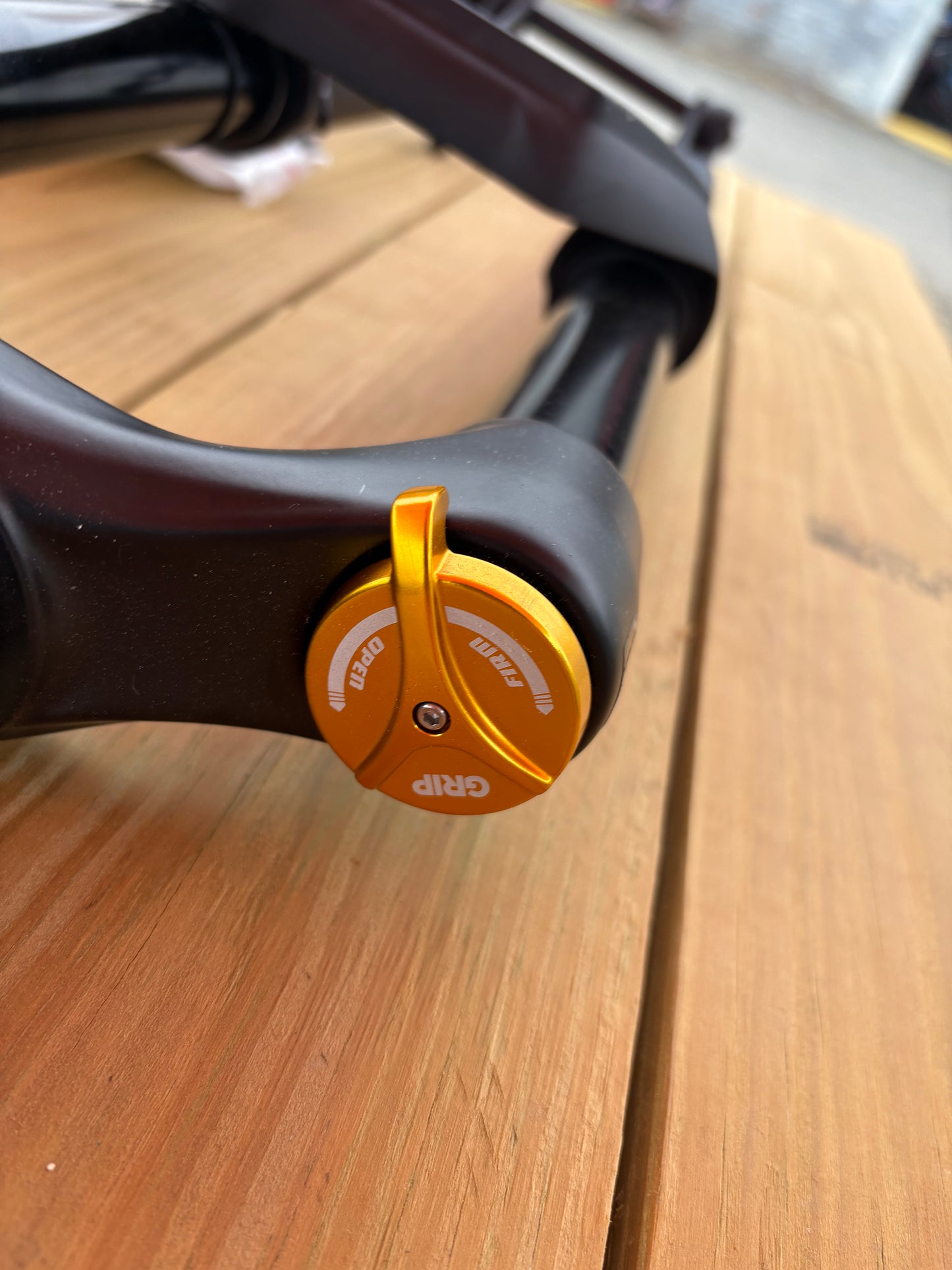 Marazocci Bomber Z1 29in 150 grip matte