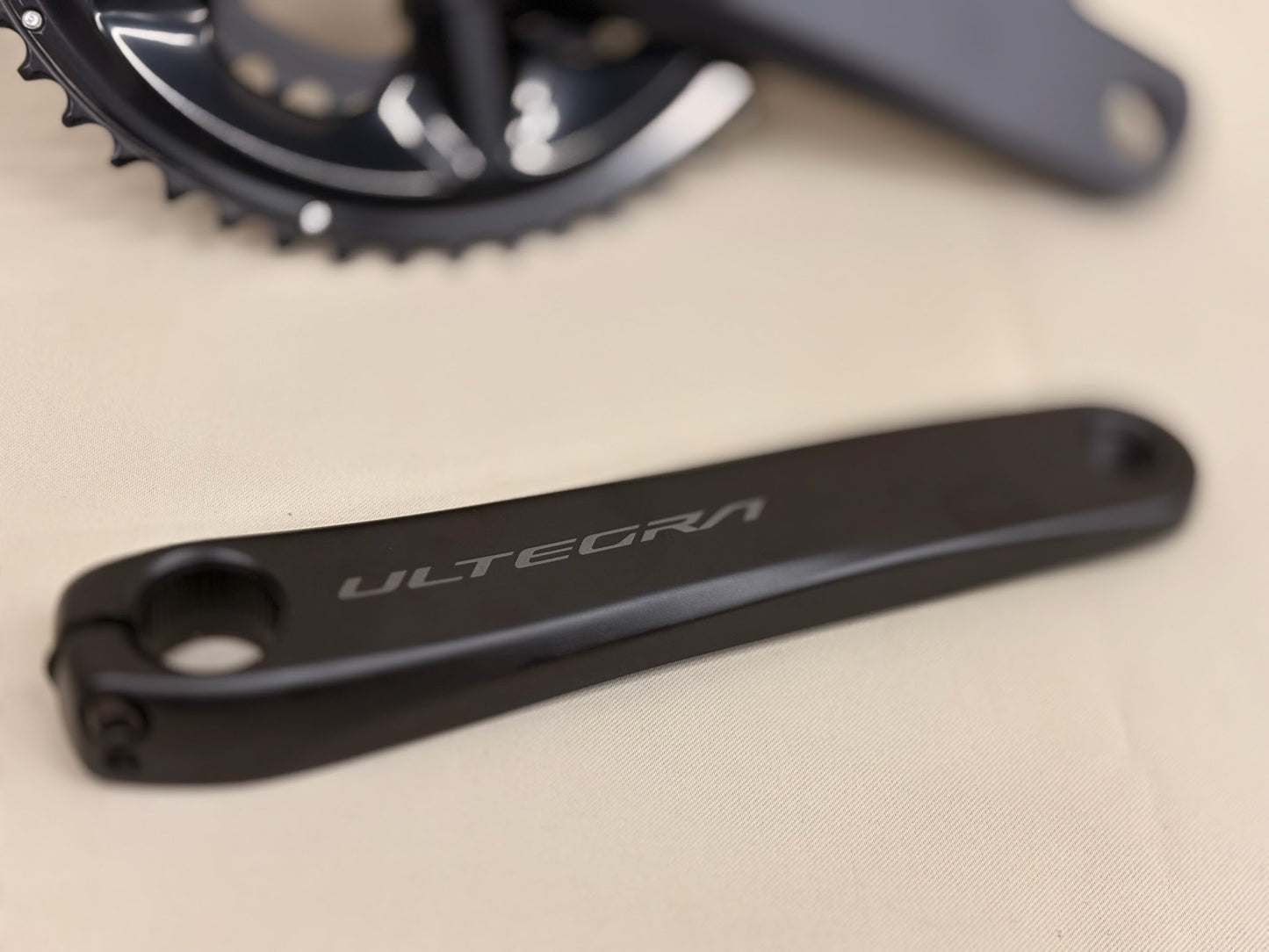 Shimano Front Chainwheel, Fc-R8100, Ultegra, For Rear 12-Speed, Hollowtech 2, 175Mm, 50-34T W/O Cg, W/O Bb Parts, Ind.Pack