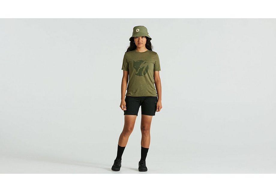 Specialized s/f riders hybrid short wmn black 4 Shorts and Pants Specialized