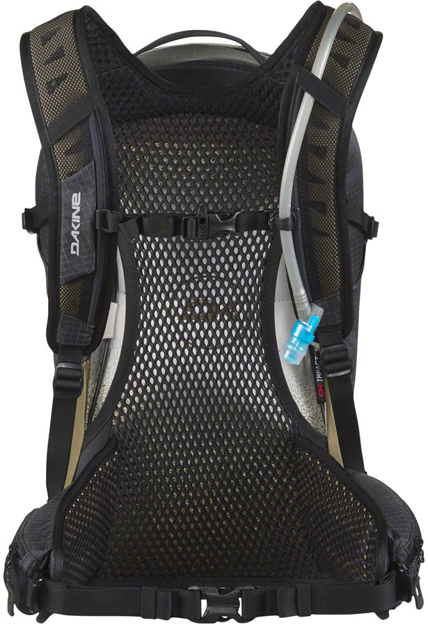 Dakine Seeker Hydration Pack - 18L Blackmoss Hydration Dakine