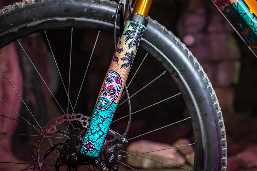 Muc-Off Fork Protection Kit - 8-Piece Kit Day of the Shred Chainstay/Frame Protection Muc-Off