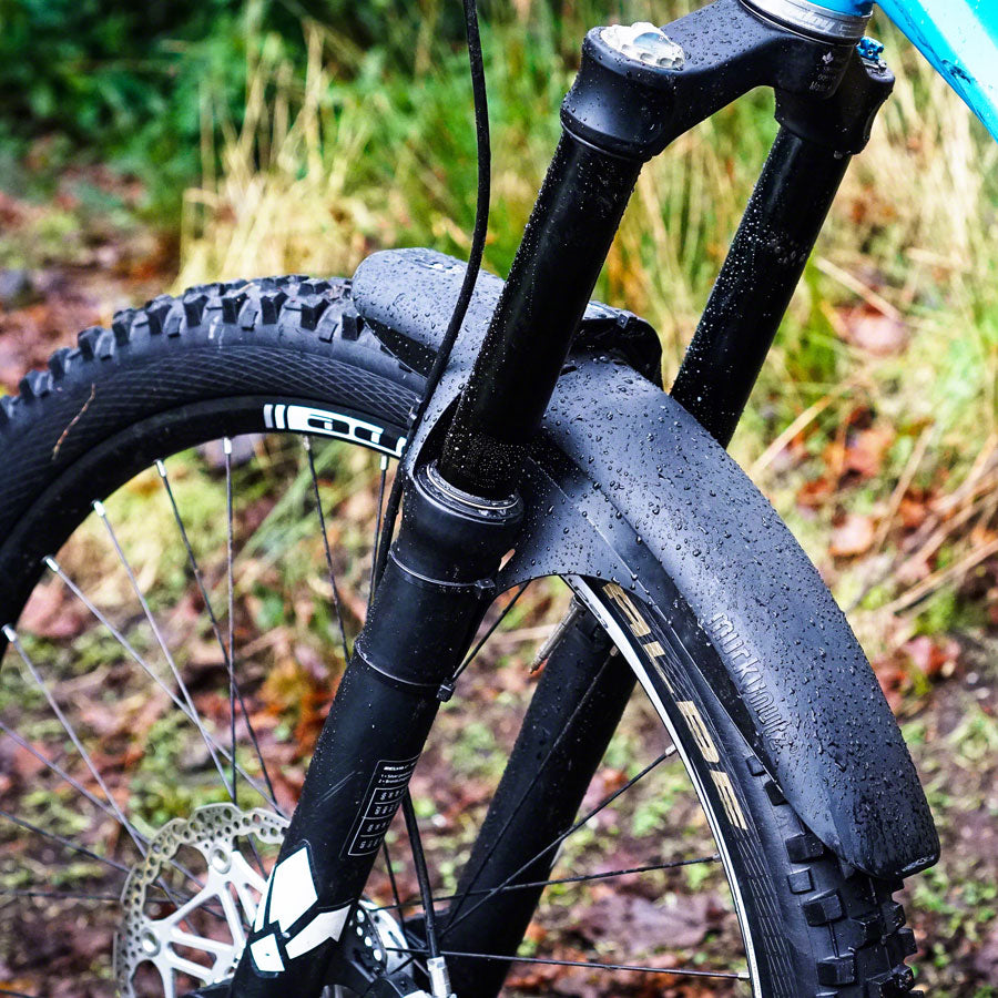 Mucky Nutz Mug Guard Fender: Short Black Clip-On Fender Mucky Nutz