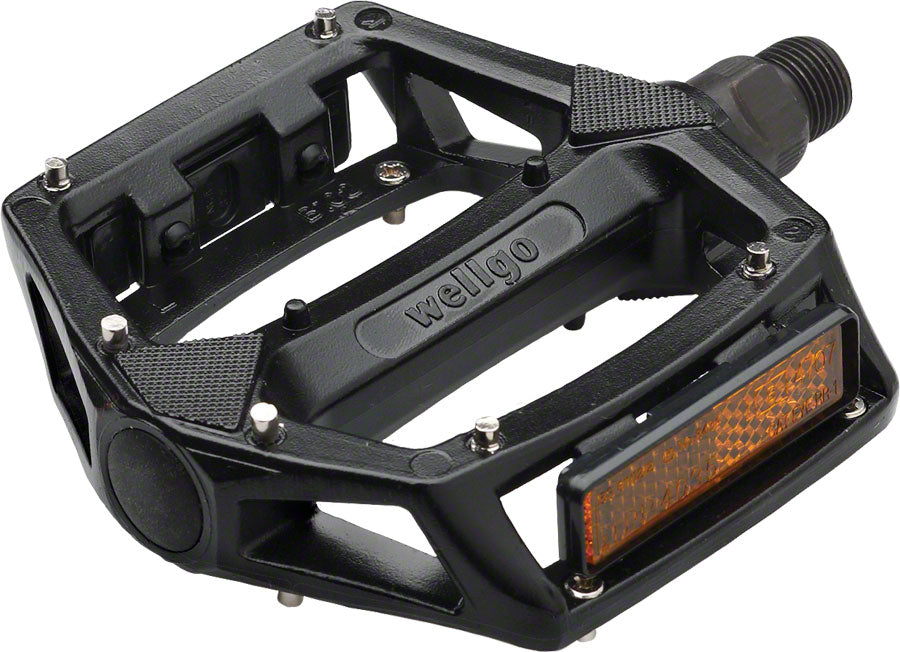 Wellgo B102 Pedals - Platform Aluminum 9/16" Black Pedals Wellgo