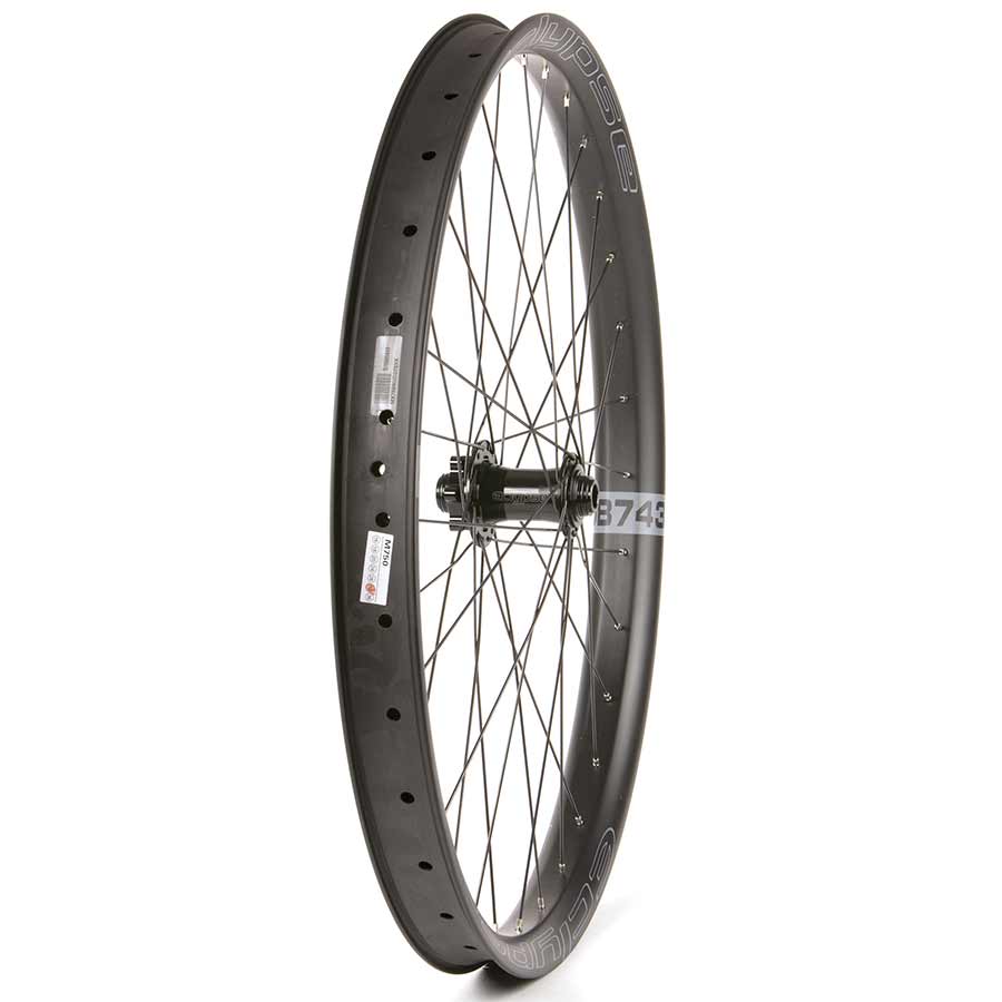 Eclypse DB743 27.5+ Wheel Front 27.5 / 584 Holes: 32 15x100mm / 20x110mm TA Disc IS 6-bolt