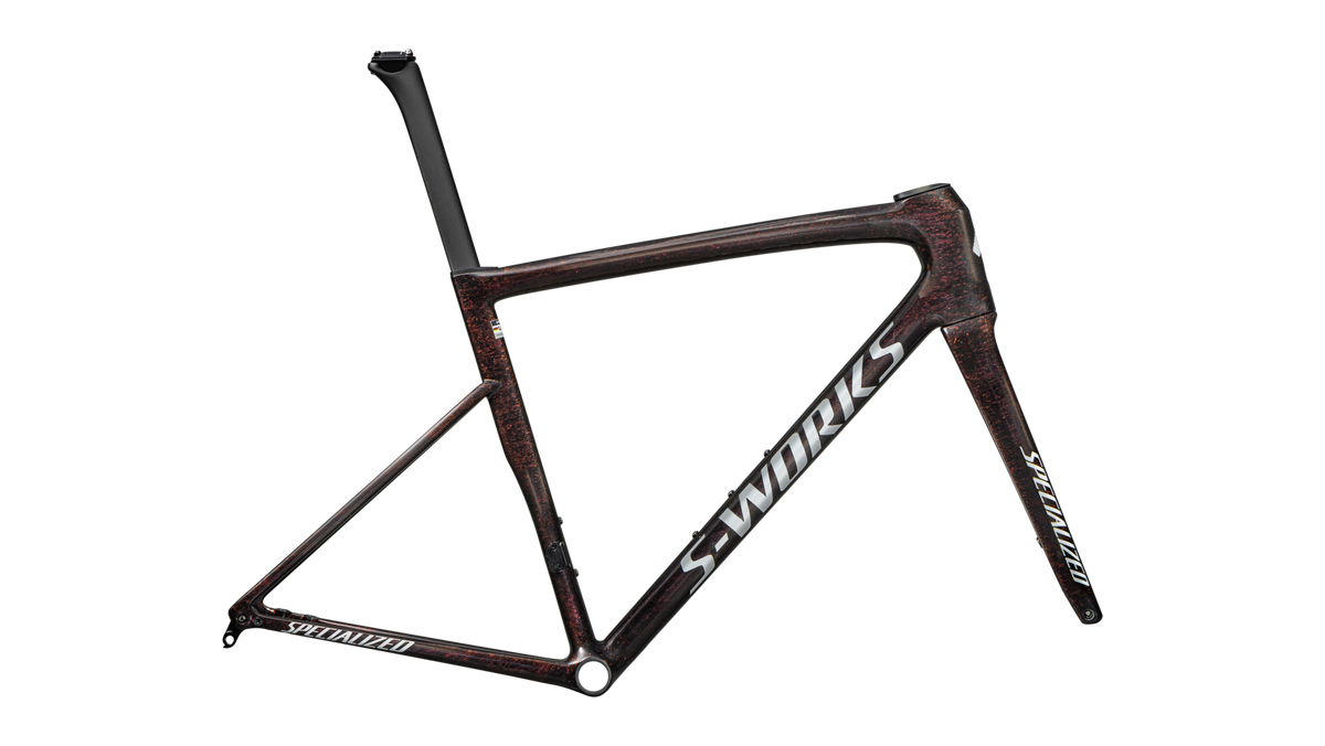 S-Works Tarmac SL8 Frameset - FACT 12R Carbon - Gloss Carbon / Red To Gold Blurred Speckle / Metallic White Silver / 44