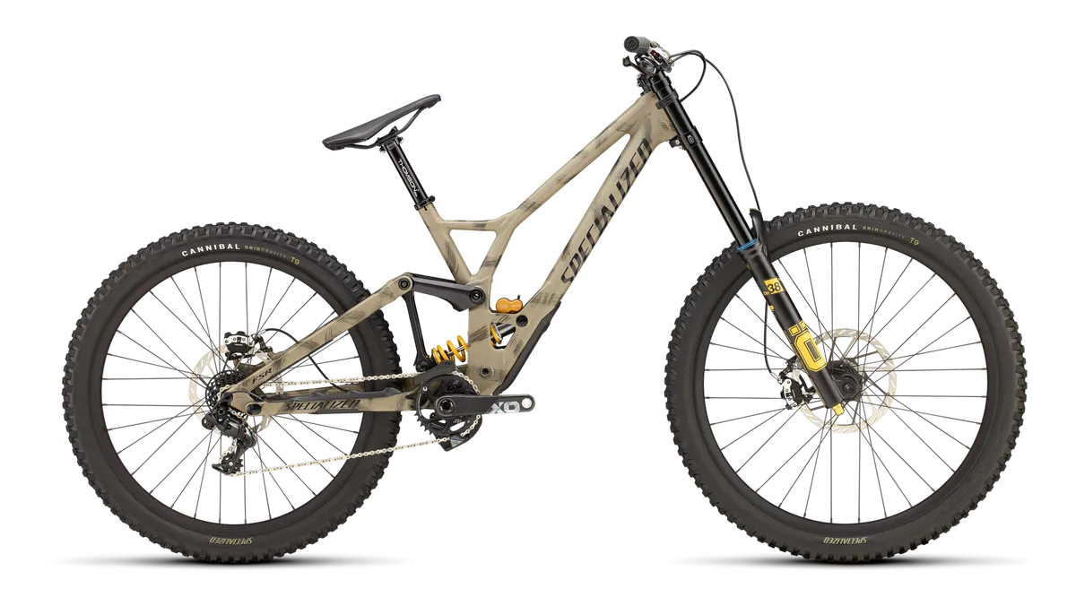 Demo Race - Satin Taupe / Black / Brushed / S2