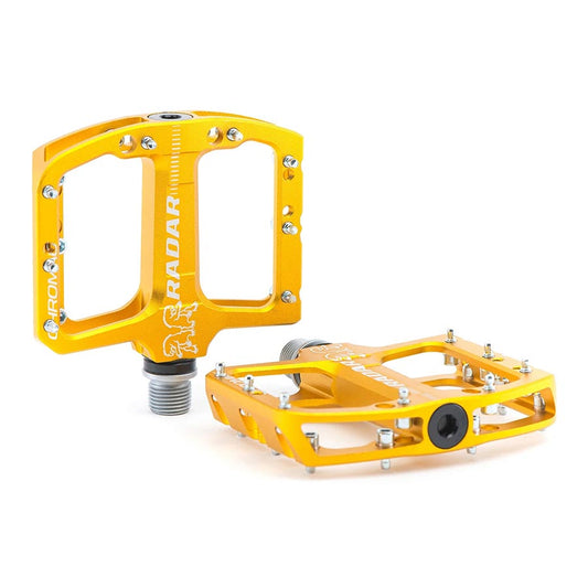 Chromag Radar Platform Pedals Body: Aluminum Spindle: Steel 9/16 Gold