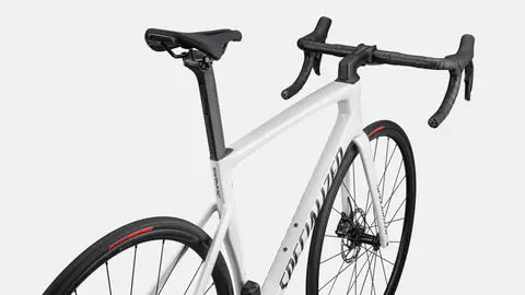 2023 Specialized tarmac sl7 comp bike gloss dune white/metallic obsidian 49
