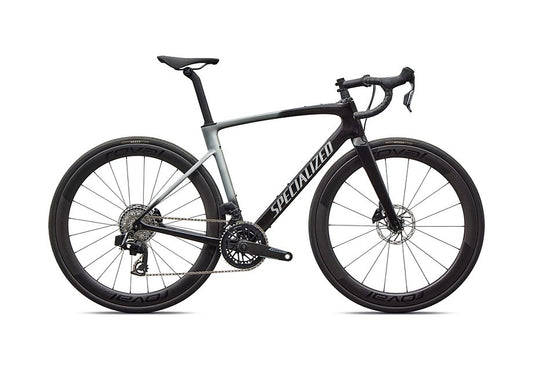 2026 Specialized Roubaix Pro Bike Gloss Carbon/Shadow Silver 52