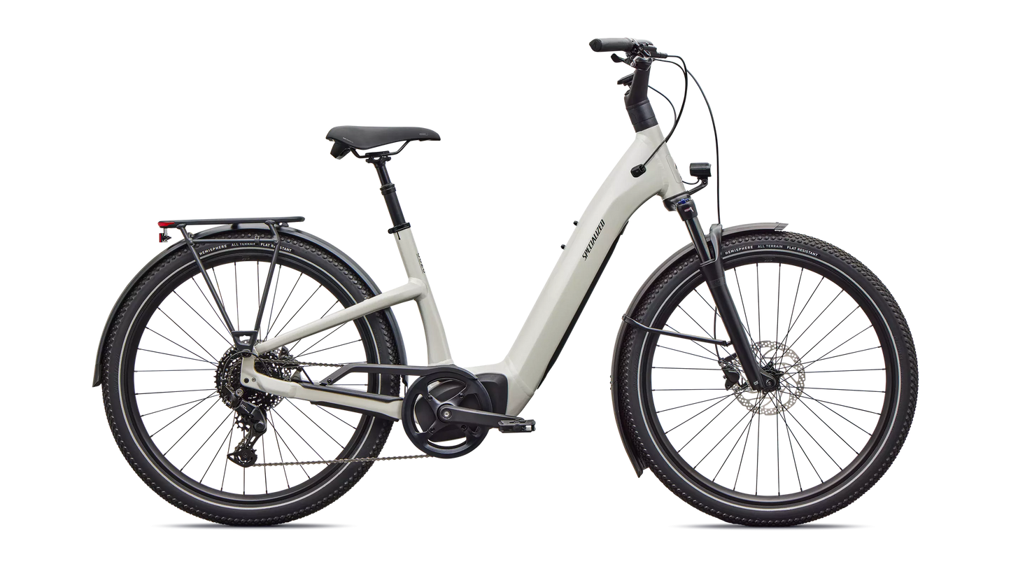 2026 Specialized Como 4.0 Bike Dolomite Metallic/Black S [b2bsync]