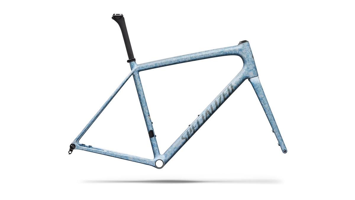 Specialized Aethos Frmset Satin Silver Dust / Glacial Metallic Blurred Impasto / Charcoal Tint 58 [b2bsync]