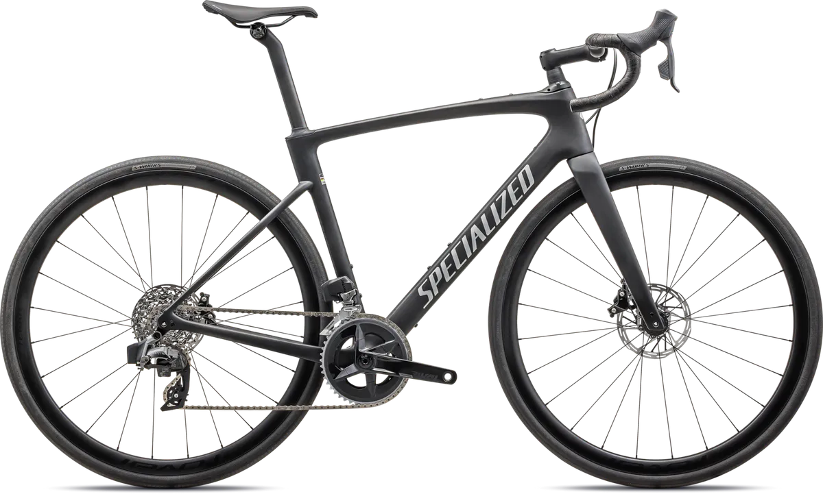 Roubaix SL8 Expert - SRAM Rival eTAP AXS - SATIN CARBON/LIQUID SILVER / 44