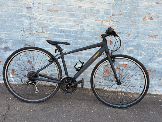 Used Diamondback Metric MD