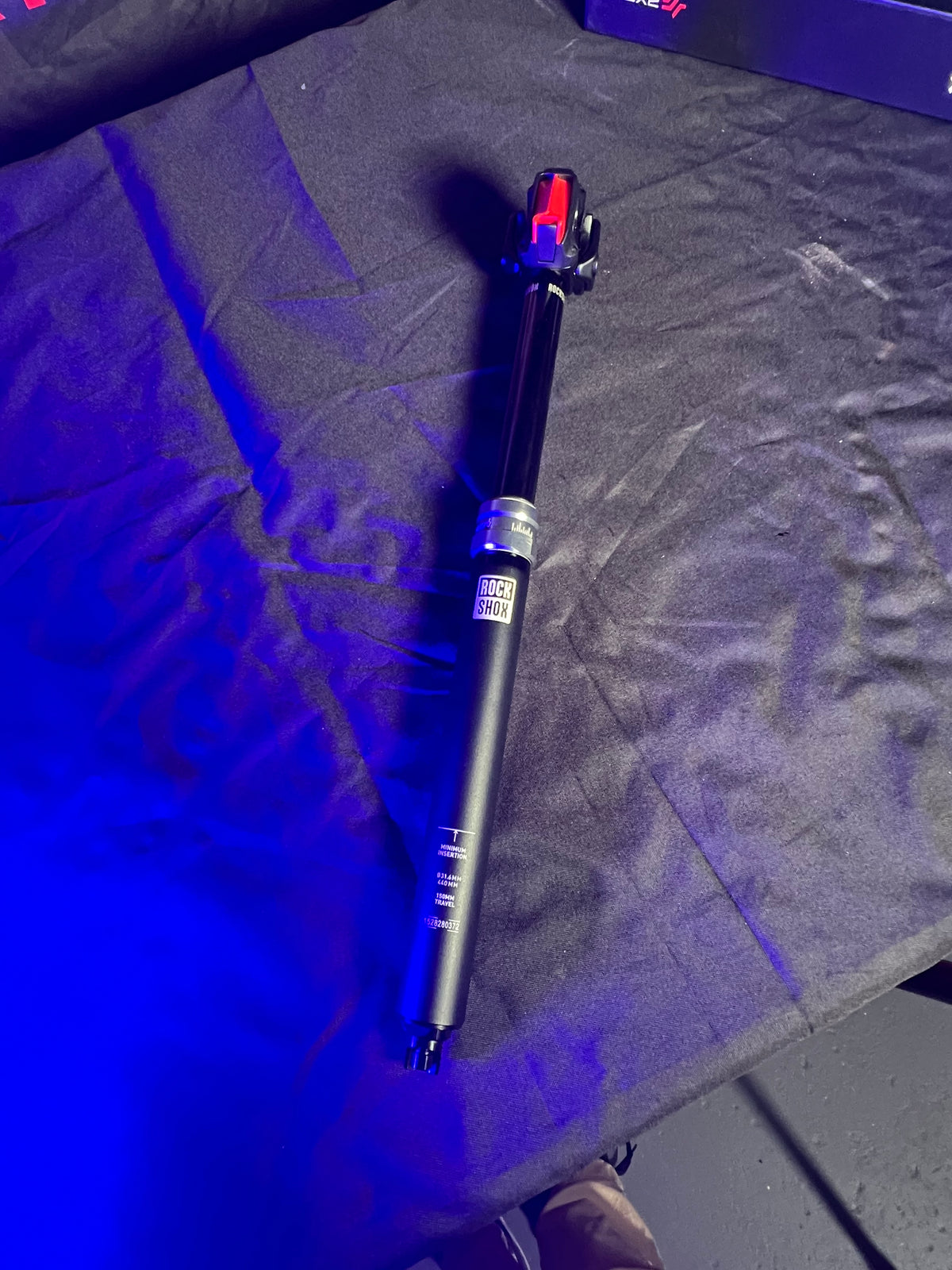 RockShox Reverb AXS Dropper Seatpost - 30.9mm 100mm Black A2
