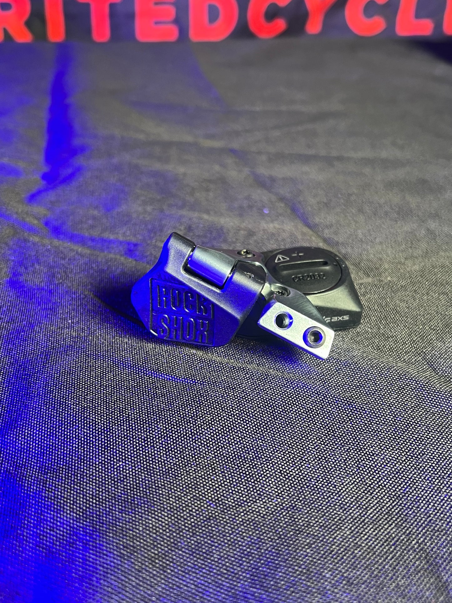 RockShox Reverb AXS Dropper Seatpost - 31.6mm 150mm Black AXS Remote A1