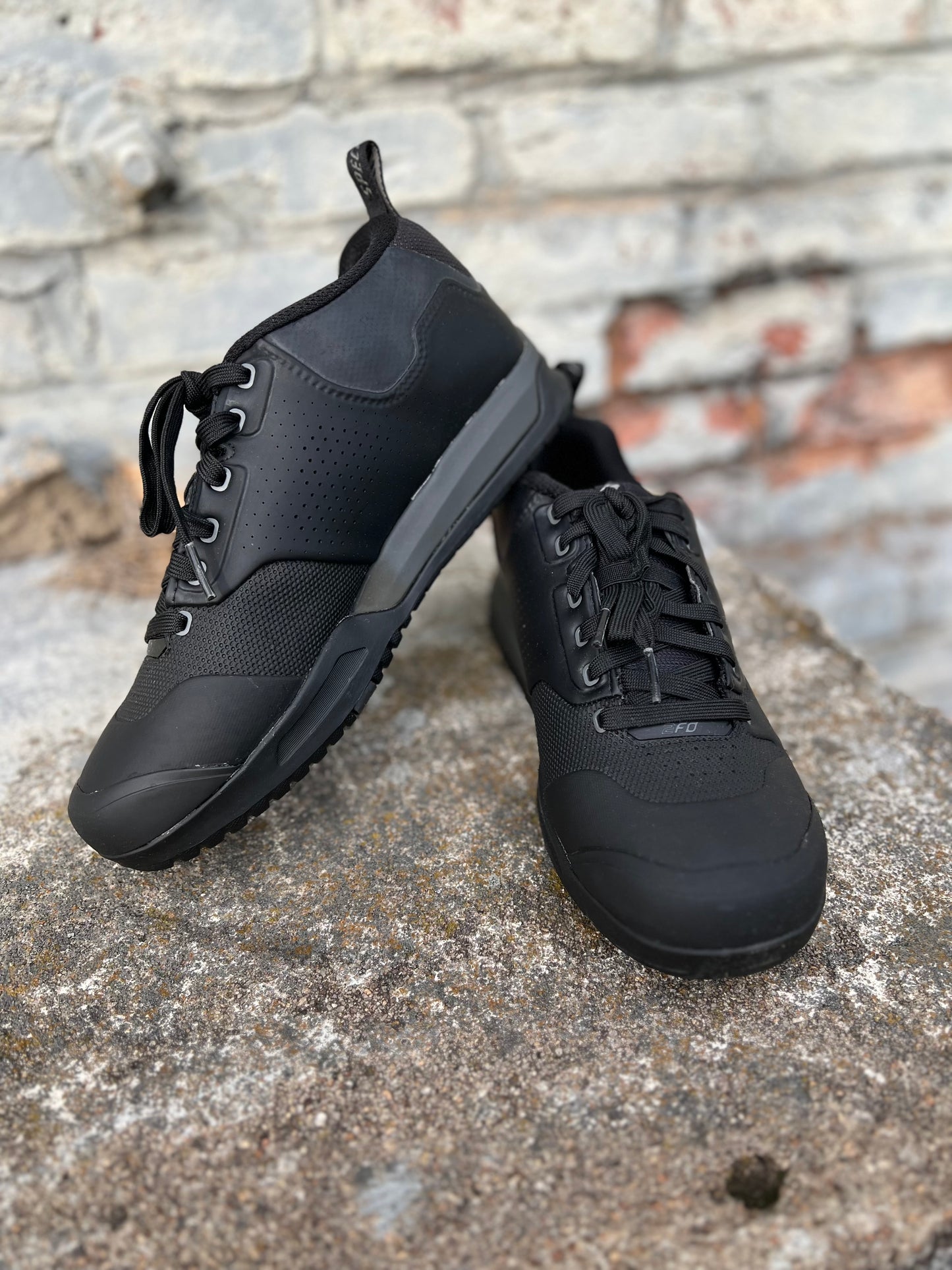 2FO CLIP 2.0 MTB SHOE BLK Specialized Size: 46