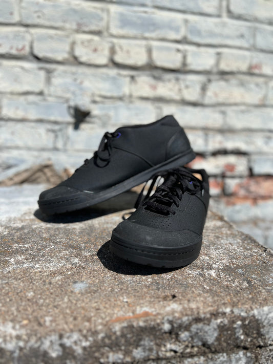 Shimano GR501 Cycling Shoe-black size:43