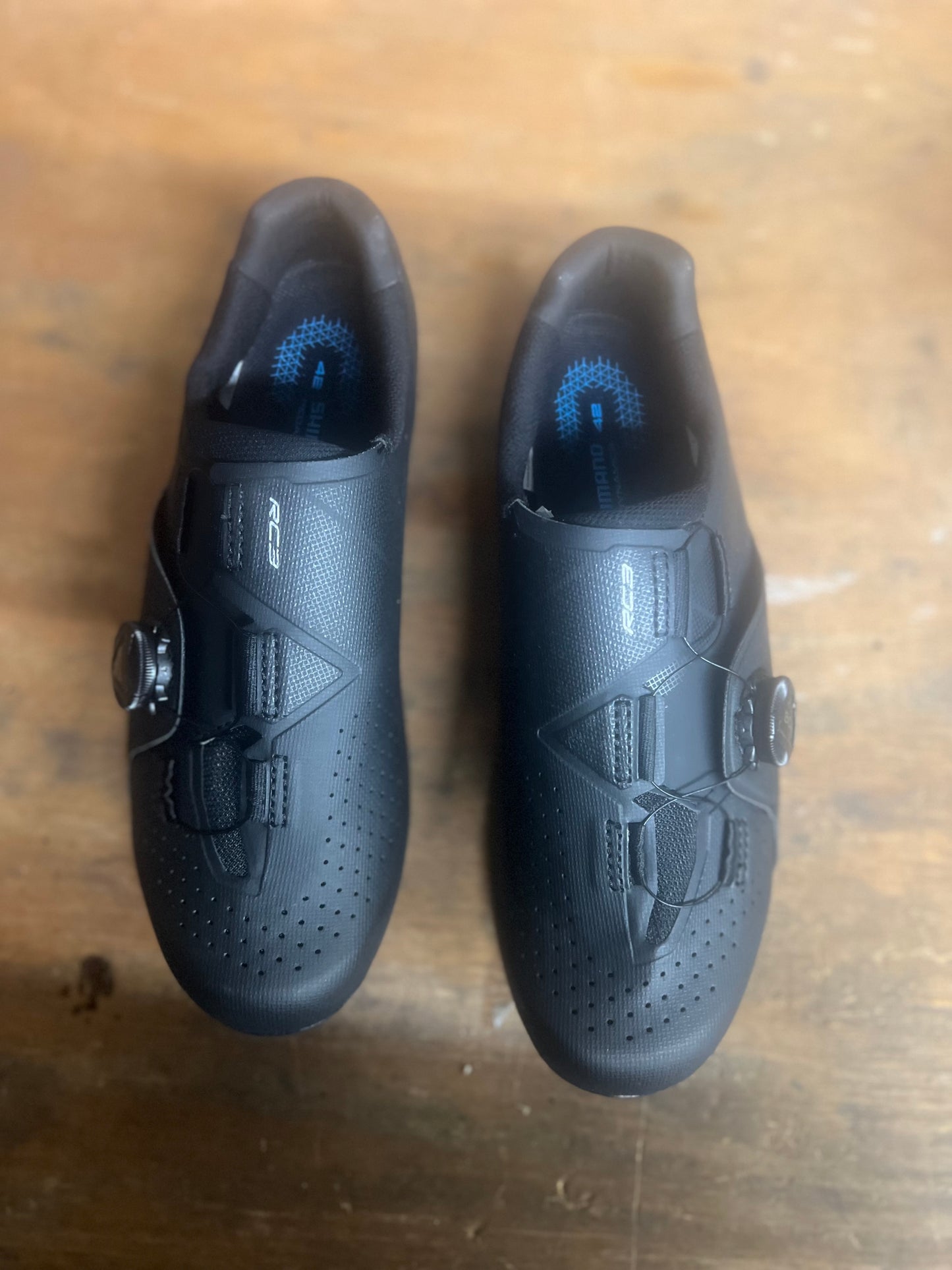 Shimano rc300 mens size:42