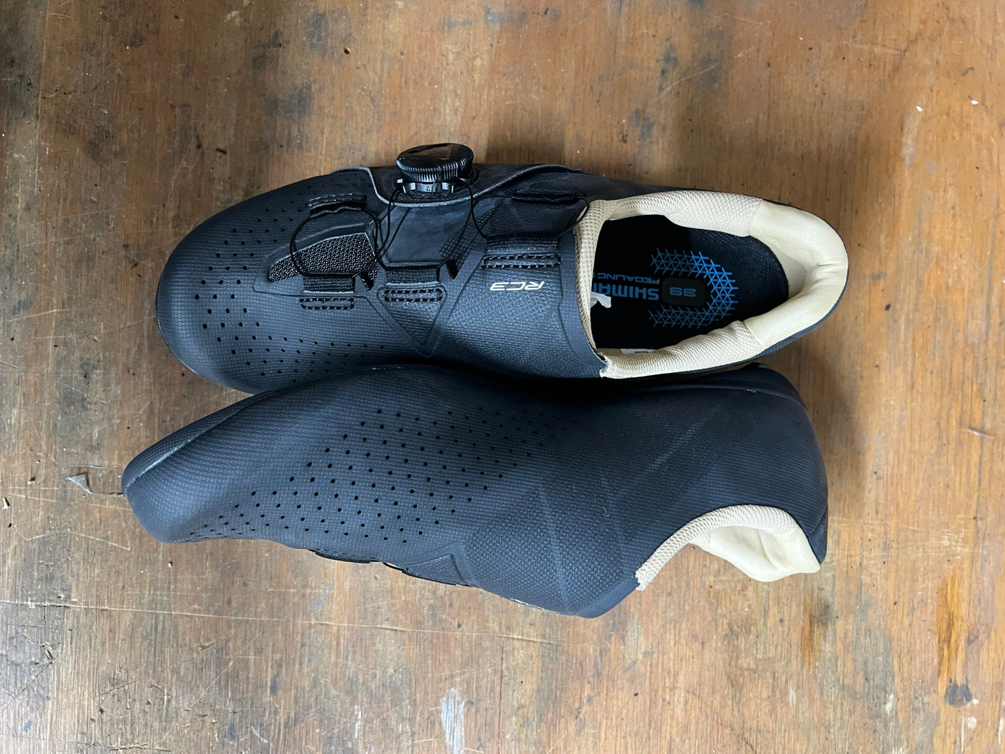 Shimano rc300W size:39