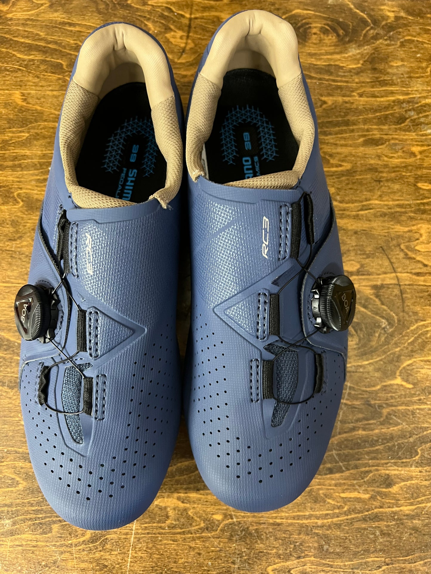 Shimano rc300W indiblu size:39