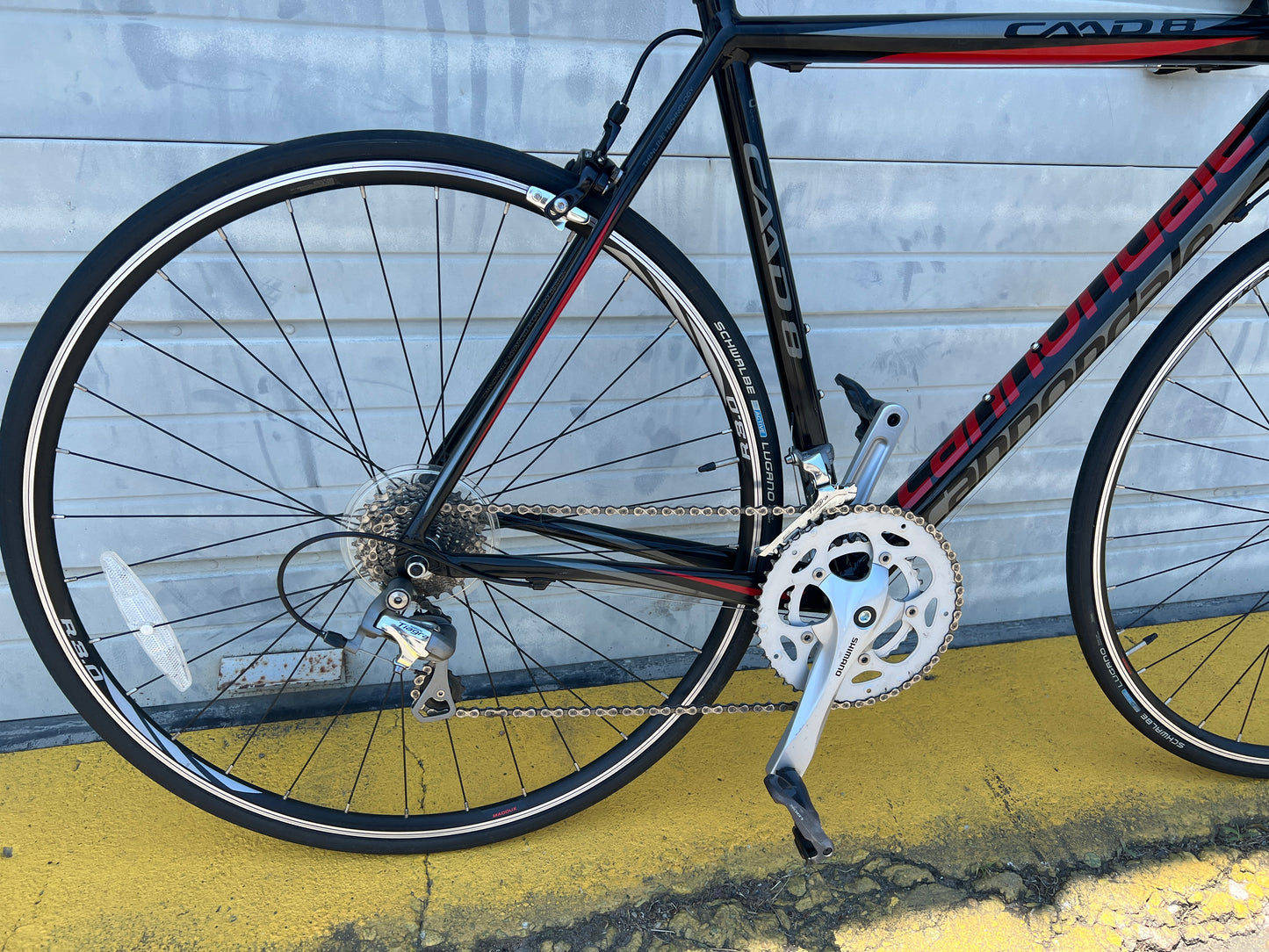Used Cannondale CAAD8 54cm road bike