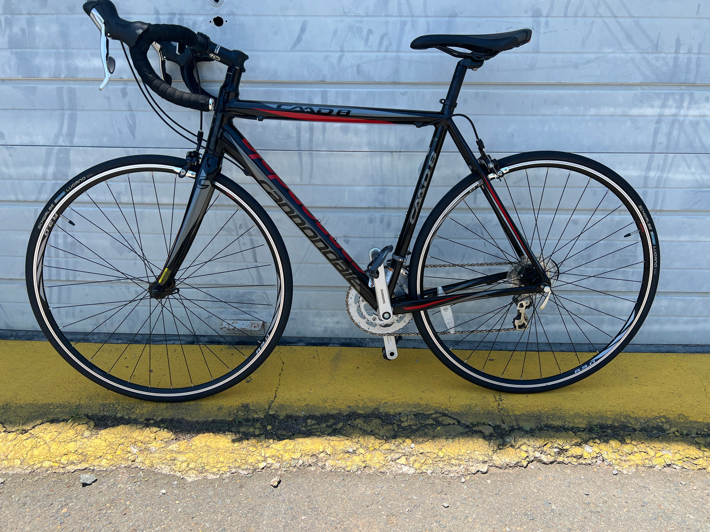 Used Cannondale CAAD8 54cm road bike