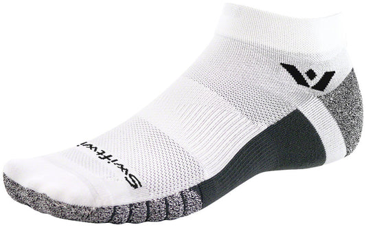 Swiftwick Flite XT Ankle Socks - White Medium