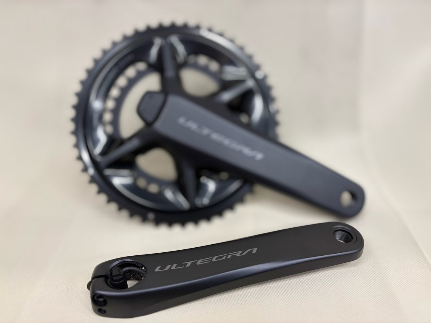 Shimano Front Chainwheel, Fc-R8100-P, Ultegra, For Rear 12-Speed, Hollowtech 2, 172.5Mm,50-34T W/O Cg, W/O Bb Parts, W/Tl-Fc40, 1St Group,Ind.Pack