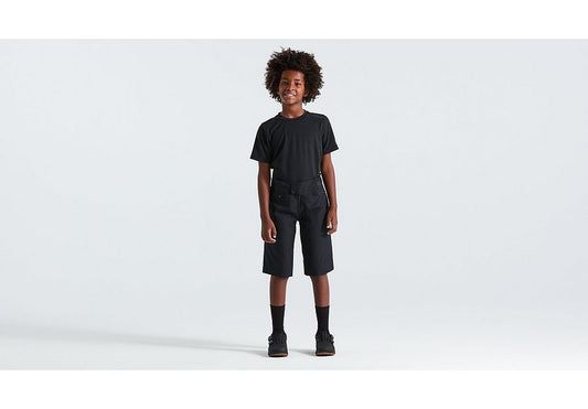 Specialized trail short yth black md Shorts and Pants Specialized   
