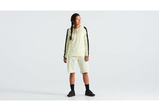 Specialized butter trail air short wmn butter xl Shorts and Pants Specialized   