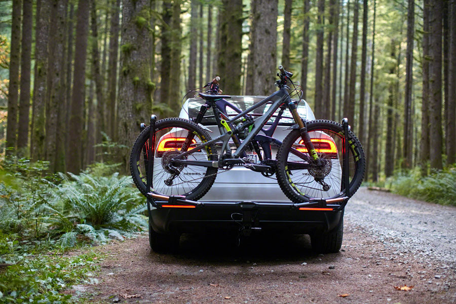 Piston Pro X Hitch Bike Rack - 2-Bike 2" Receiver LED Lights 4-Pin Plug Kashima Coat Galaxy Gray Auto Racks Kuat   