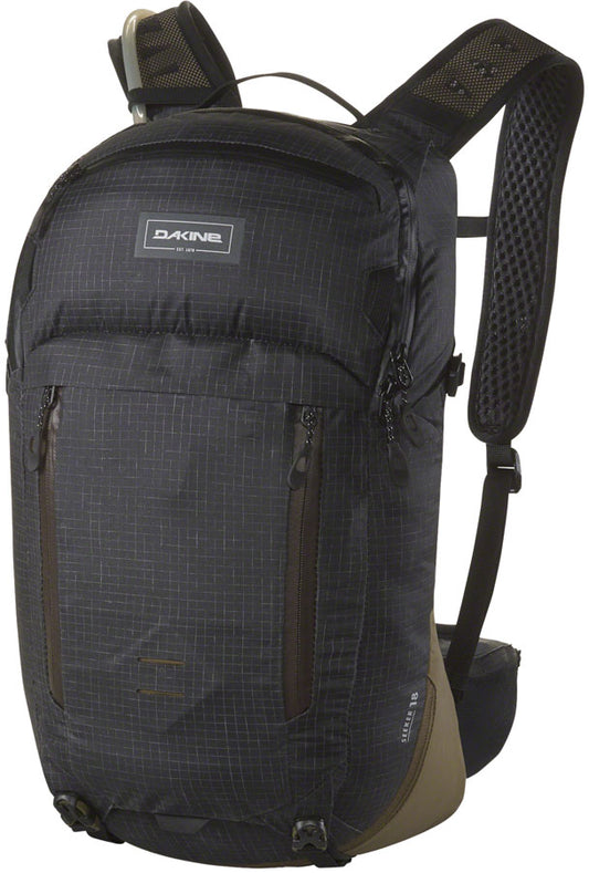 Dakine Seeker Hydration Pack - 18L Blackmoss Hydration Dakine   