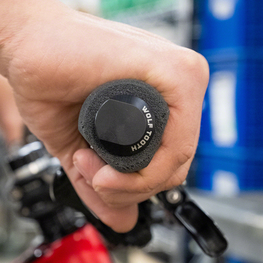 Wolf Tooth Mega Fat Paw Cam Grips - Black Grips Wolf Tooth   