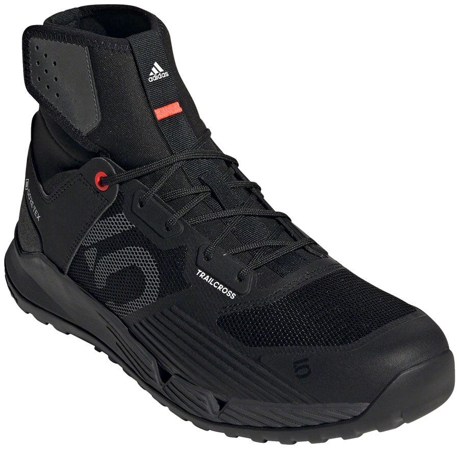 Five Ten Trailcross GTX Flat Shoes - Mens Core BLK / DGH Solid Gray / FTWR White 10.5 Shoes and Insoles Five Ten   