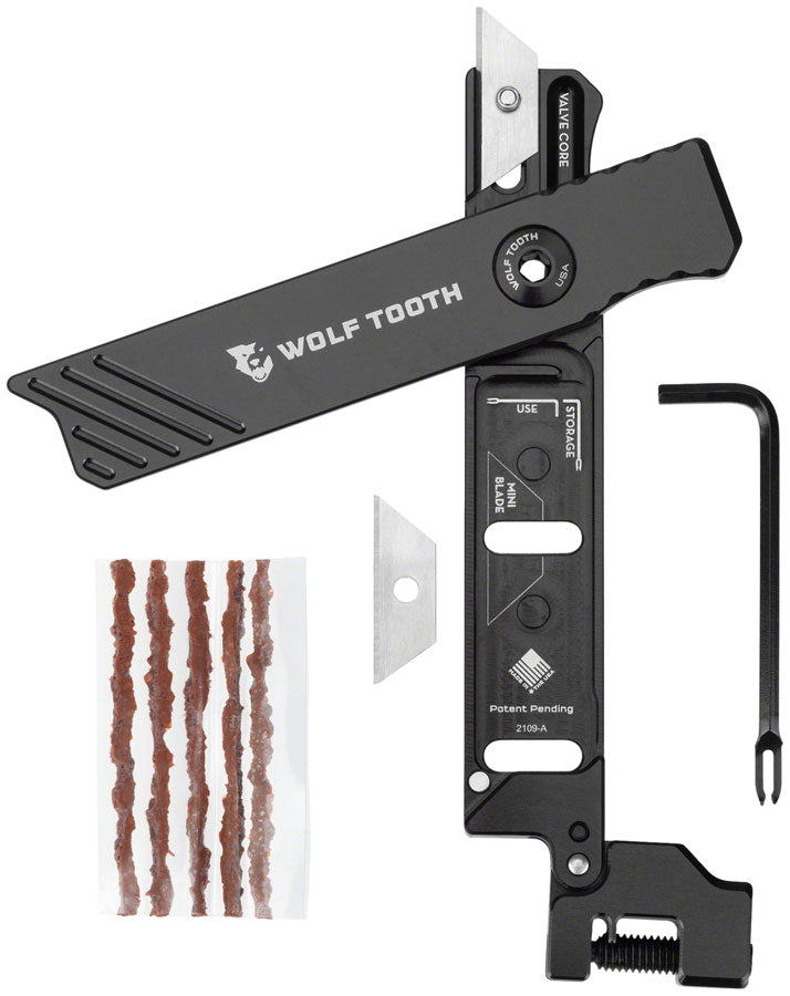 Wolf Tooth 8-Bit Chainbreaker Multitool Multi Tools Wolf Tooth   