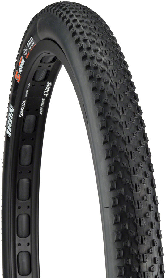 Maxxis Ikon Tire - 29 x 2.35 Tubeless Folding Black Maxx Speed EXO E-25 Tires Maxxis   